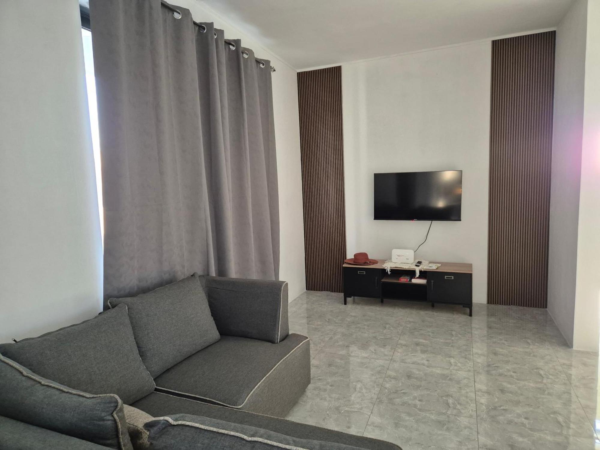Skyview Apartment- Rooftop Penthouse With Sunset & Sea Views Flic en Flac Bilik gambar