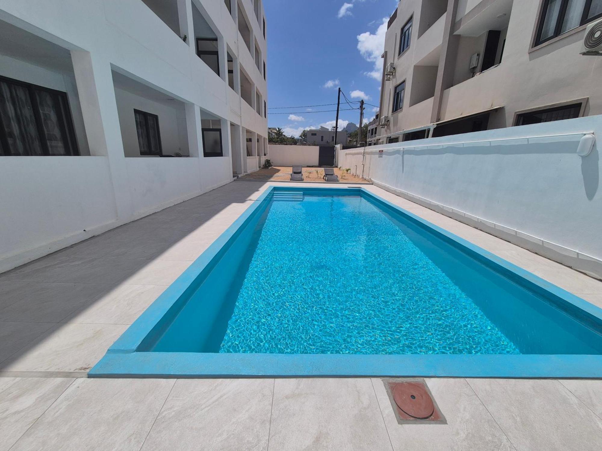 Skyview Apartment- Rooftop Penthouse With Sunset & Sea Views Flic en Flac Luaran gambar